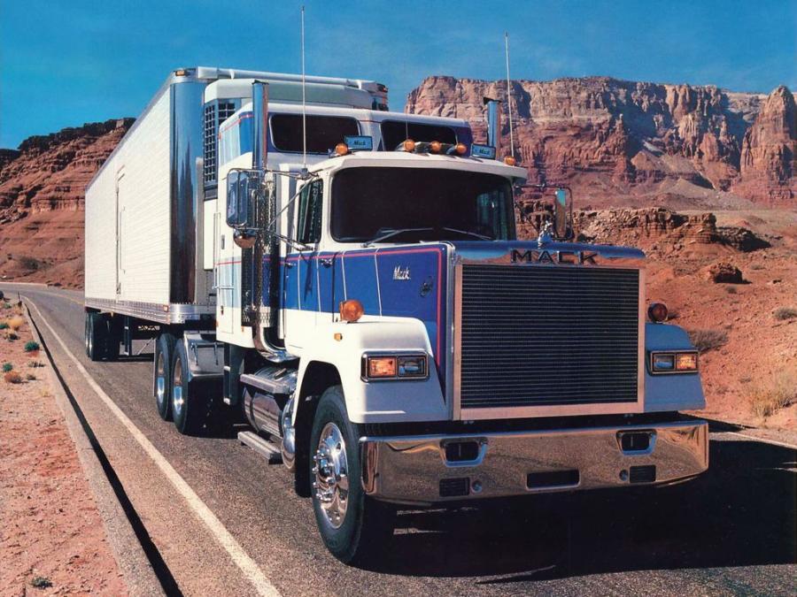  Mack Super-Liner 1977 года  (фото 3 из 3)